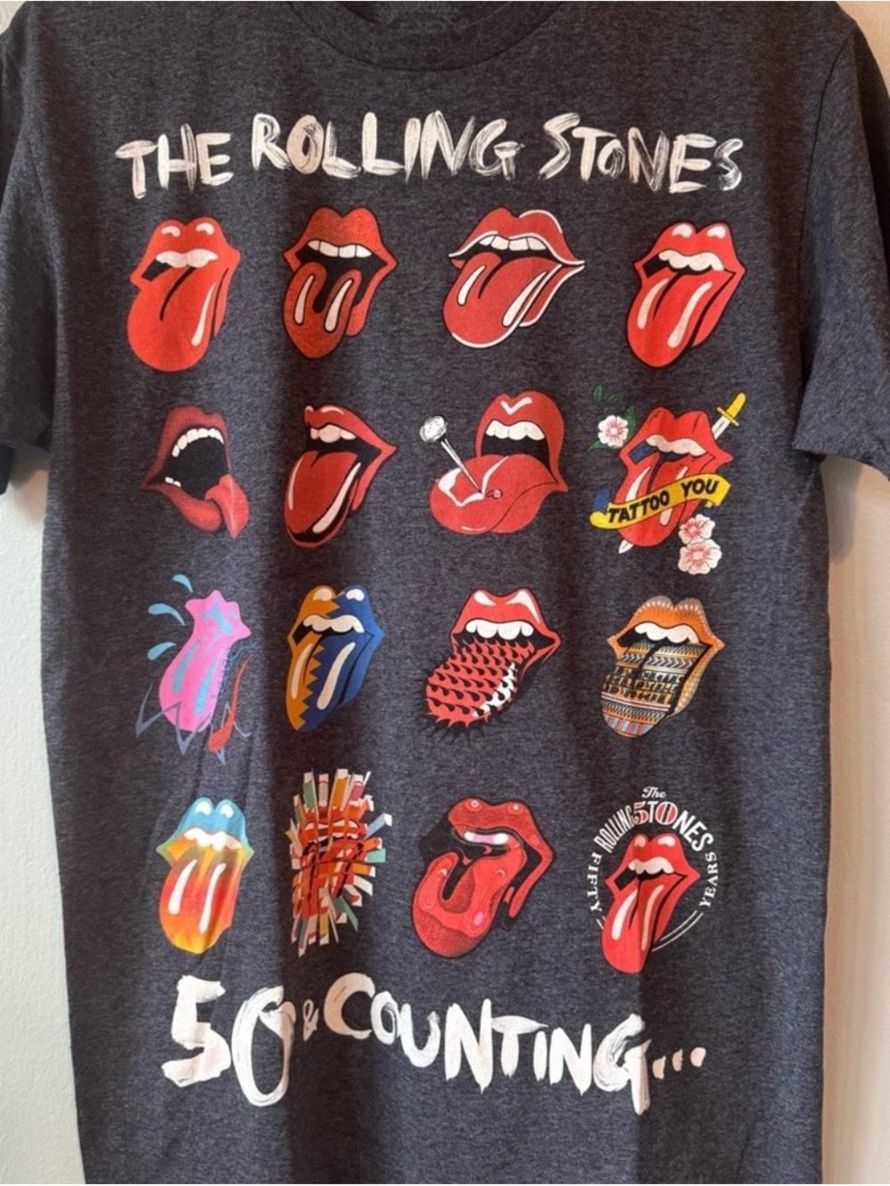 The Rolling Stones 50 & Counting 2013 Tour Graphic T-Shirt Medium